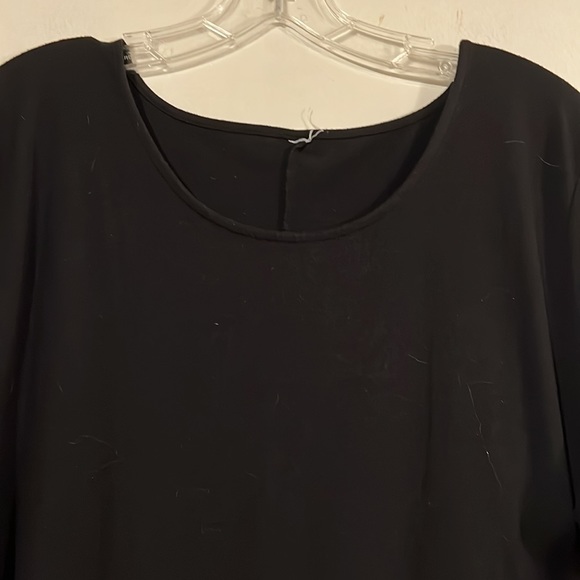 Rosebud black short sleeve tee dress with pockets - Picture 3 of 8